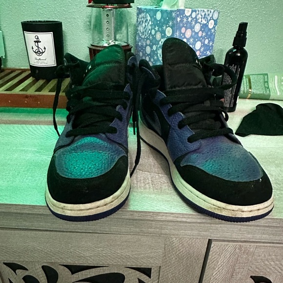 Jordan 1 Mid Concord - Picture 6 of 8